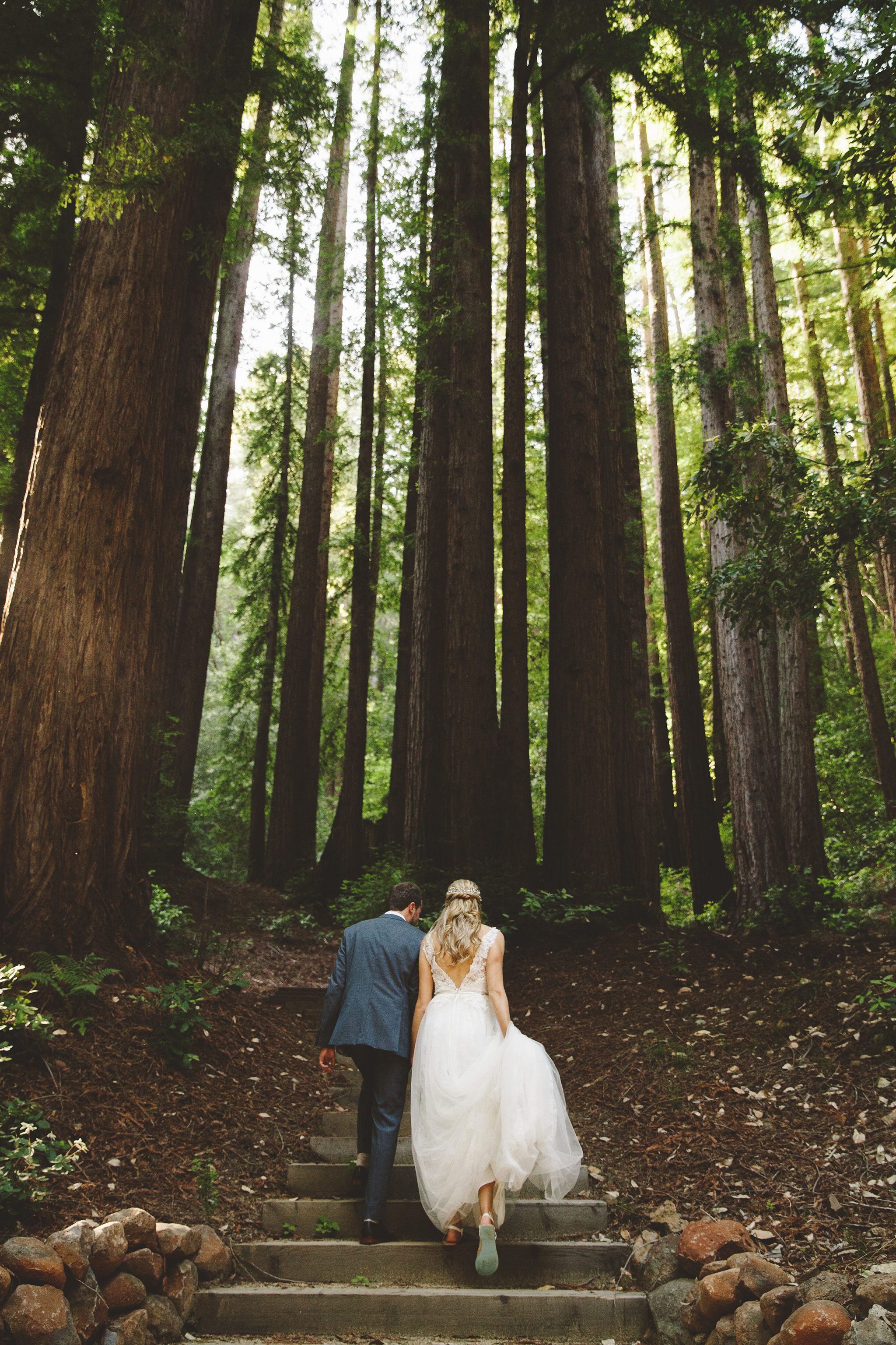 bride and grooom at Waterfall Lodge and Retreat wedding 