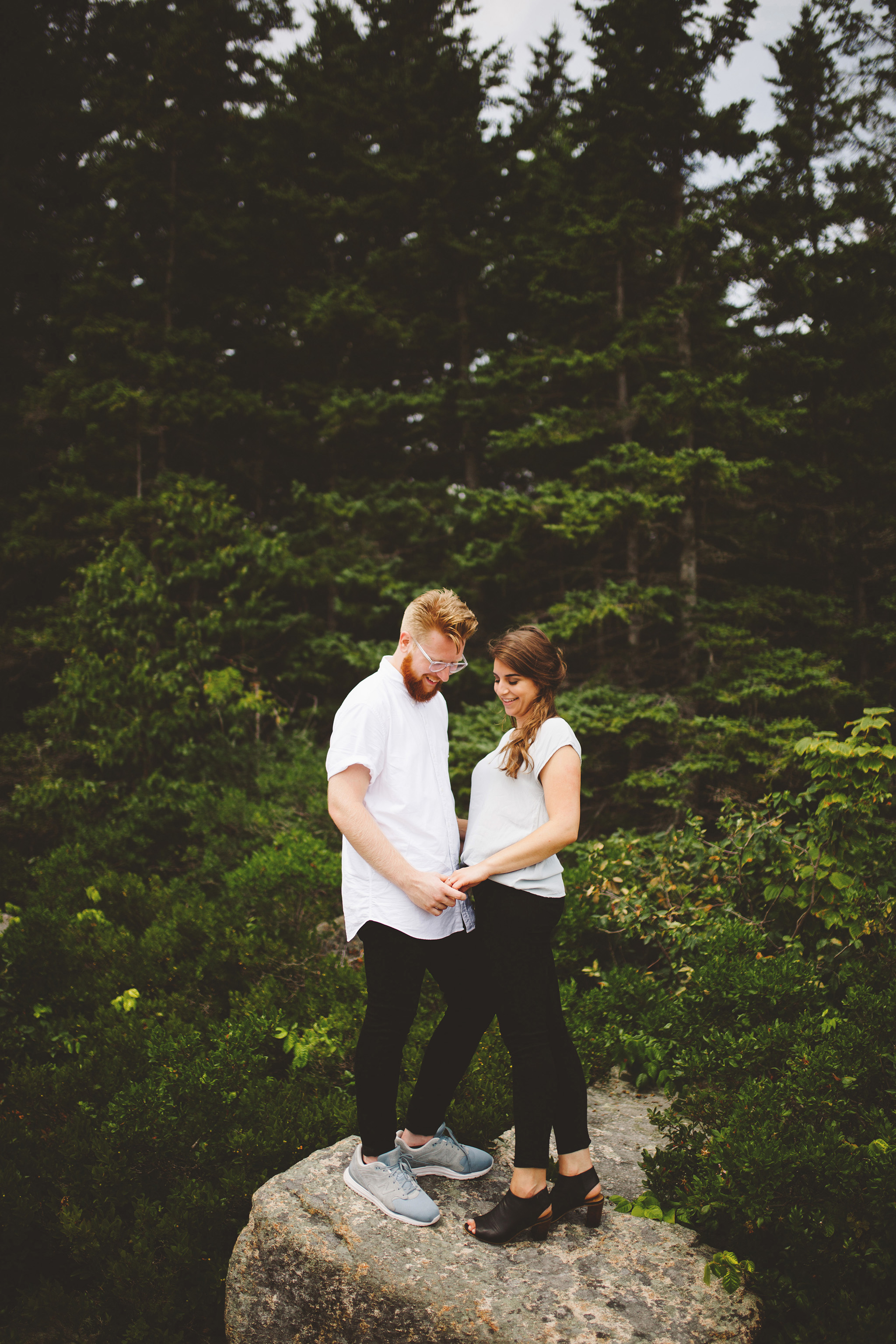 A surprise proposal by the sea. Acadia National Park Engagement