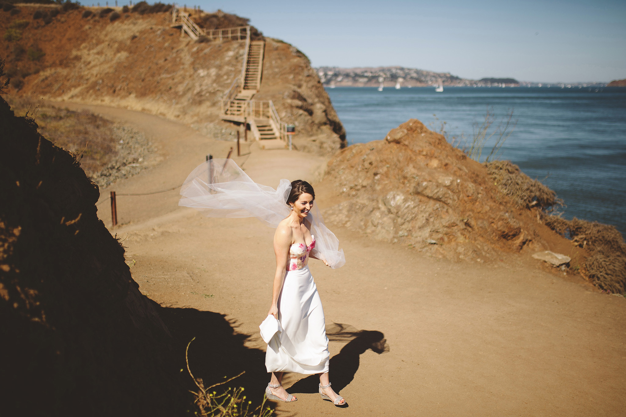 Cavallo Point Wedding pictures at the Golden Gate bridge
